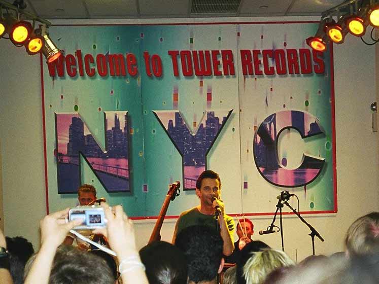 Dave performing in Tower Records, NY